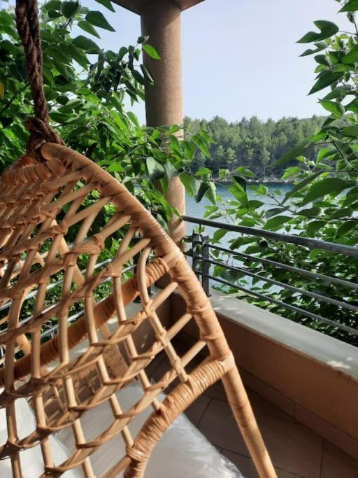 Mystica - Charming Studio Apartment On The Beach Krusevo  Экстерьер фото