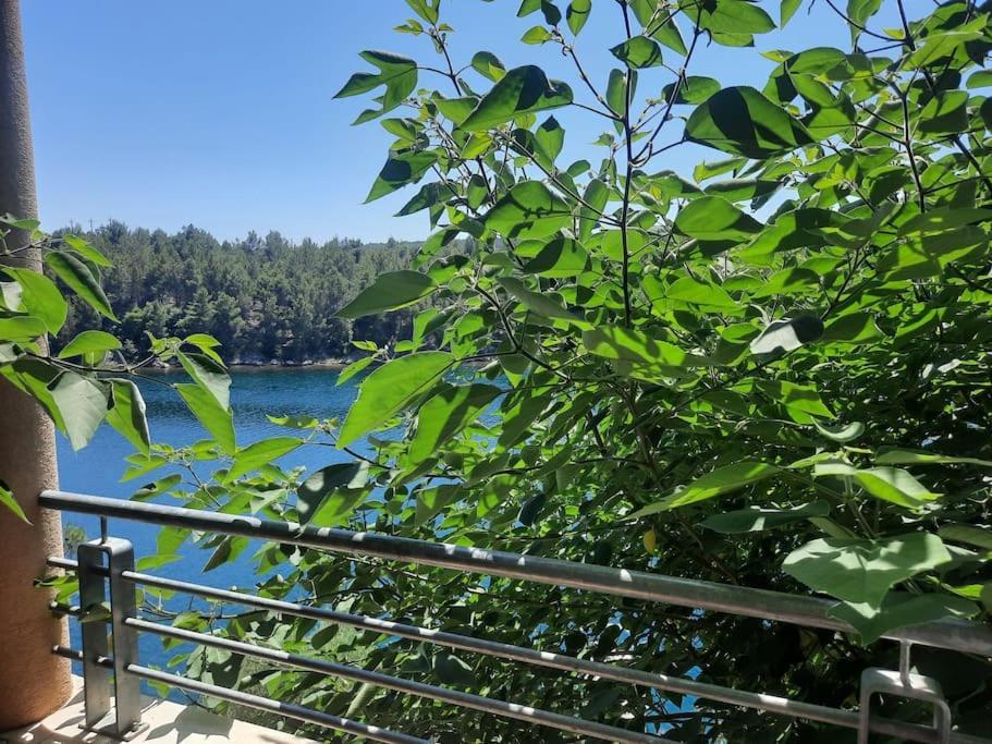 Mystica - Charming Studio Apartment On The Beach Krusevo  Экстерьер фото